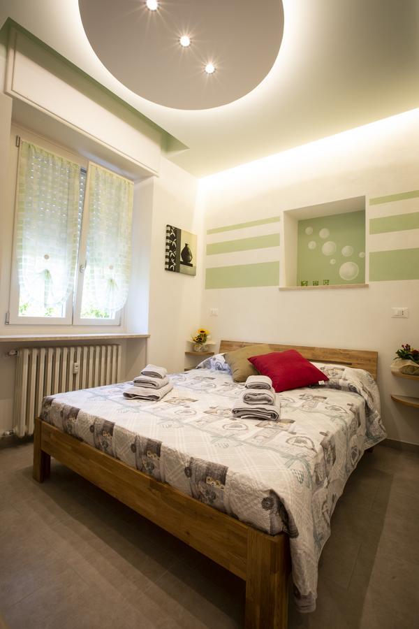 Cuneo Bed Buitenkant foto